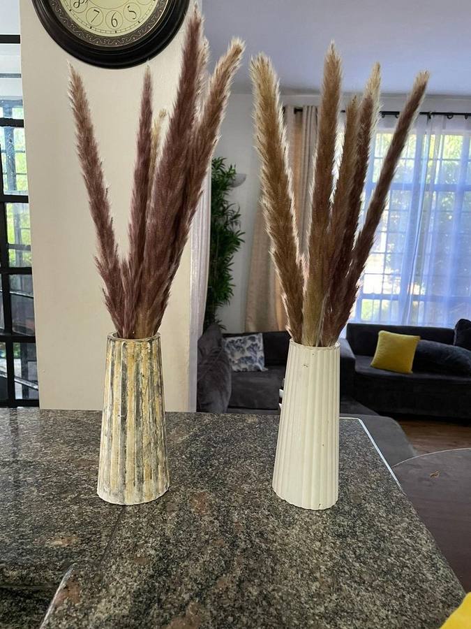 Tall Ribbed Vase by Klassiq Resin photo 6