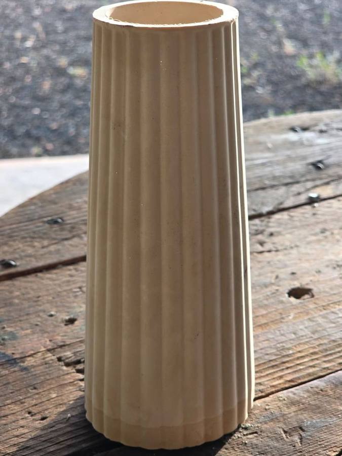 Tall Ribbed Vase by Klassiq Resin photo 8